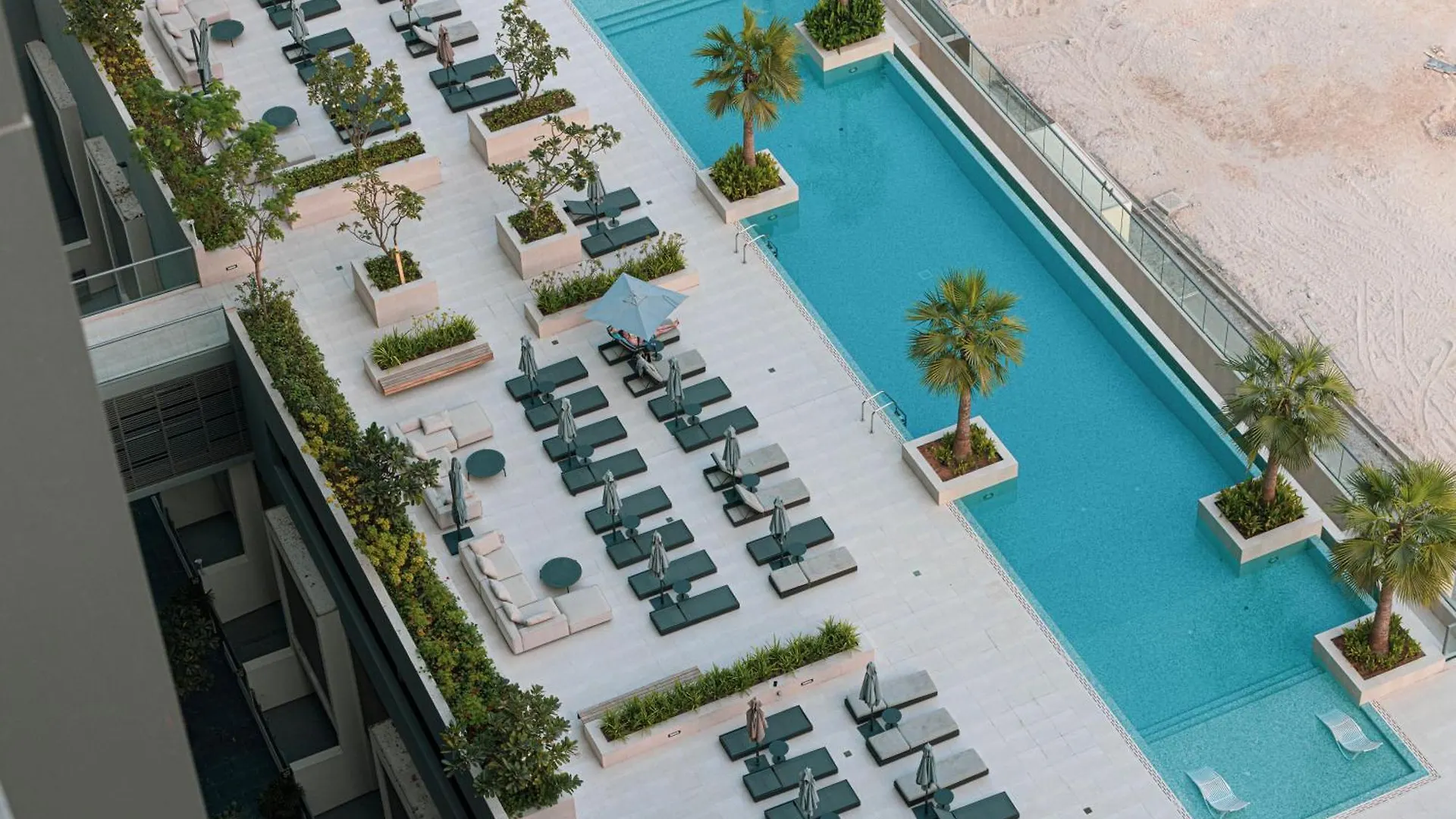 Outstanding New Studio With 2 Double Beds,In Downtown Dubai Apartment