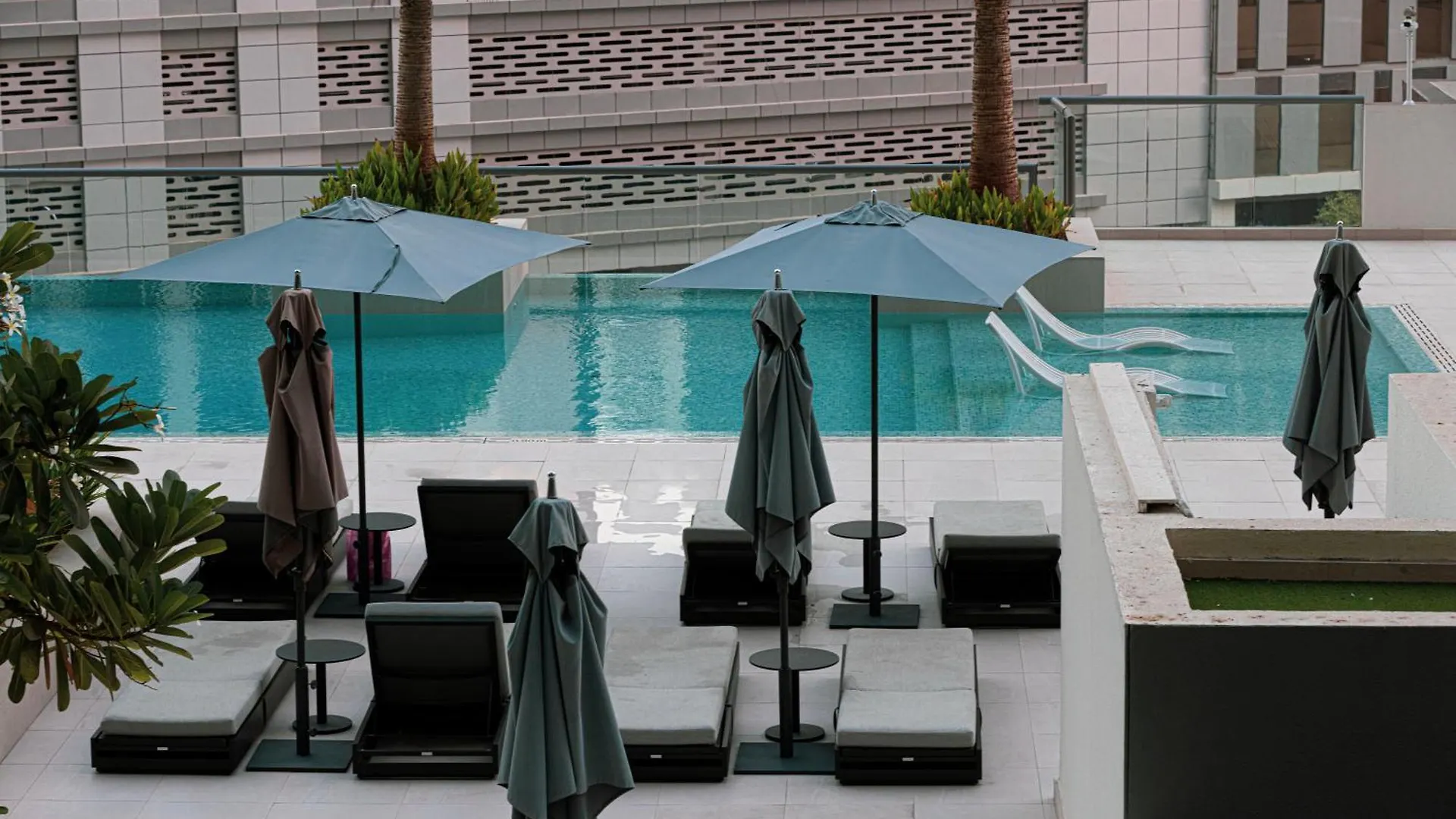 Daire Outstanding New Studio With 2 Double Beds,In Downtown Dubai